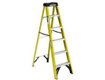 Werner 6ft. Fiberglass Step Ladder, 225lb. Load Capacity Type II Rating