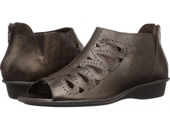 88% off Sesto Meucci Ever (T.Moro Oyster Met) Women's Shoes