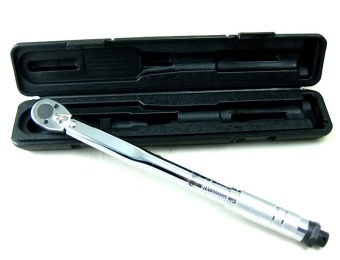 $51 off Neiko 3/8-Inch 10-80 ft-lb Automatic Torque Wrench