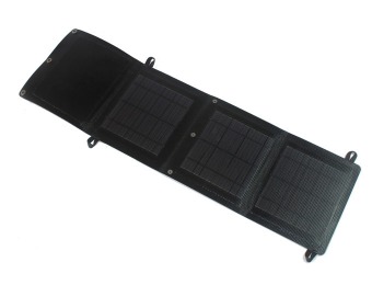37% off Grape Solar GoCharger 10 Watt Folding Solar Panel