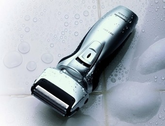 50% off Panasonic ES-RW30-S Wet/Dry Pivoting Head Shaver