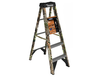 Werner 5-ft Fiberglass Realtree APG Step Ladder, Limited Edition