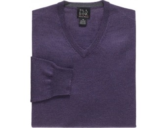 $85 off Signature Men's Merino Wool V-Neck Sweater