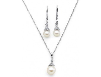 95% off Pearl Sterling Silver Pendant & Drop Earrings Set