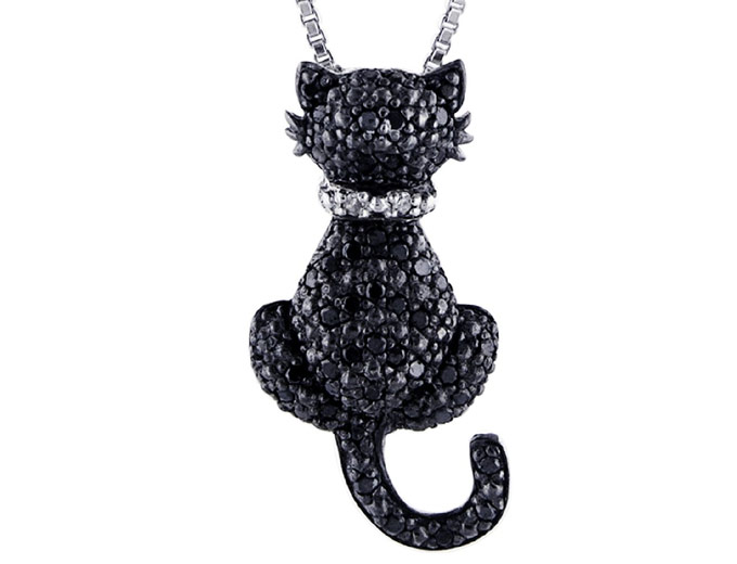 .25 cttw Black & white Diamond Cat Pendant