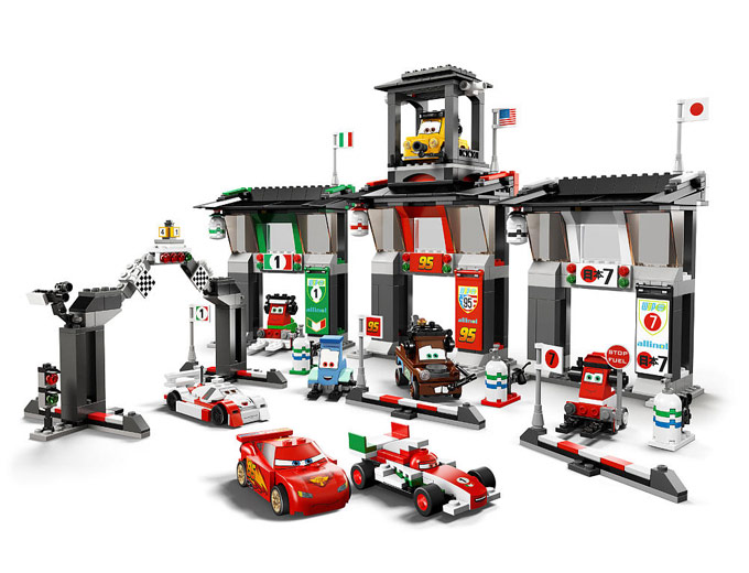 LEGO Tokyo International Circuit (8679)