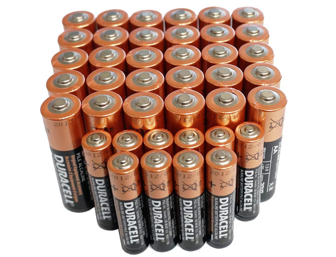30 AA + 10 AAA Duracell Alkaline Batteries