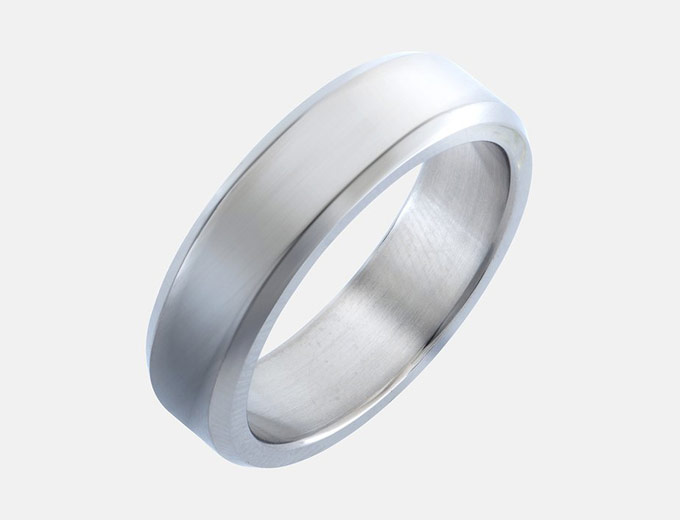 Titanium 7MM Brushed Ring w/ Beveled Edge
