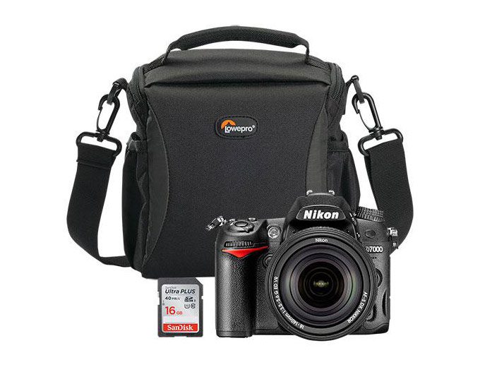 Nikon D7000 DSLR Camera Kit
