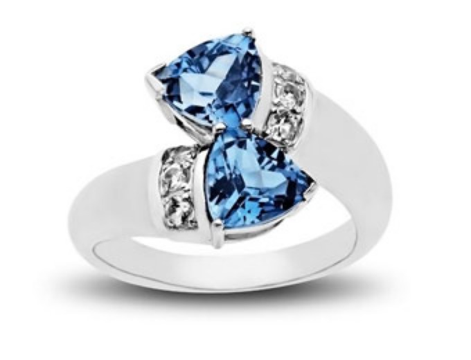 Sterling Silver 2.75 ct Blue and White Topaz Ring