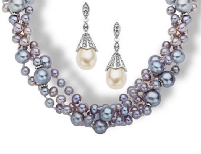 Extra 25% off Pearl Necklaces, Earrings & Jewelry
