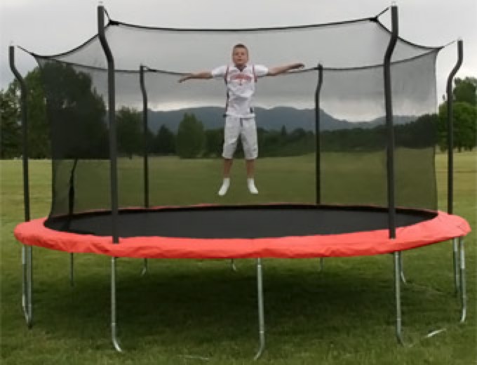 Propel 15ft Trampoline with Enclosure